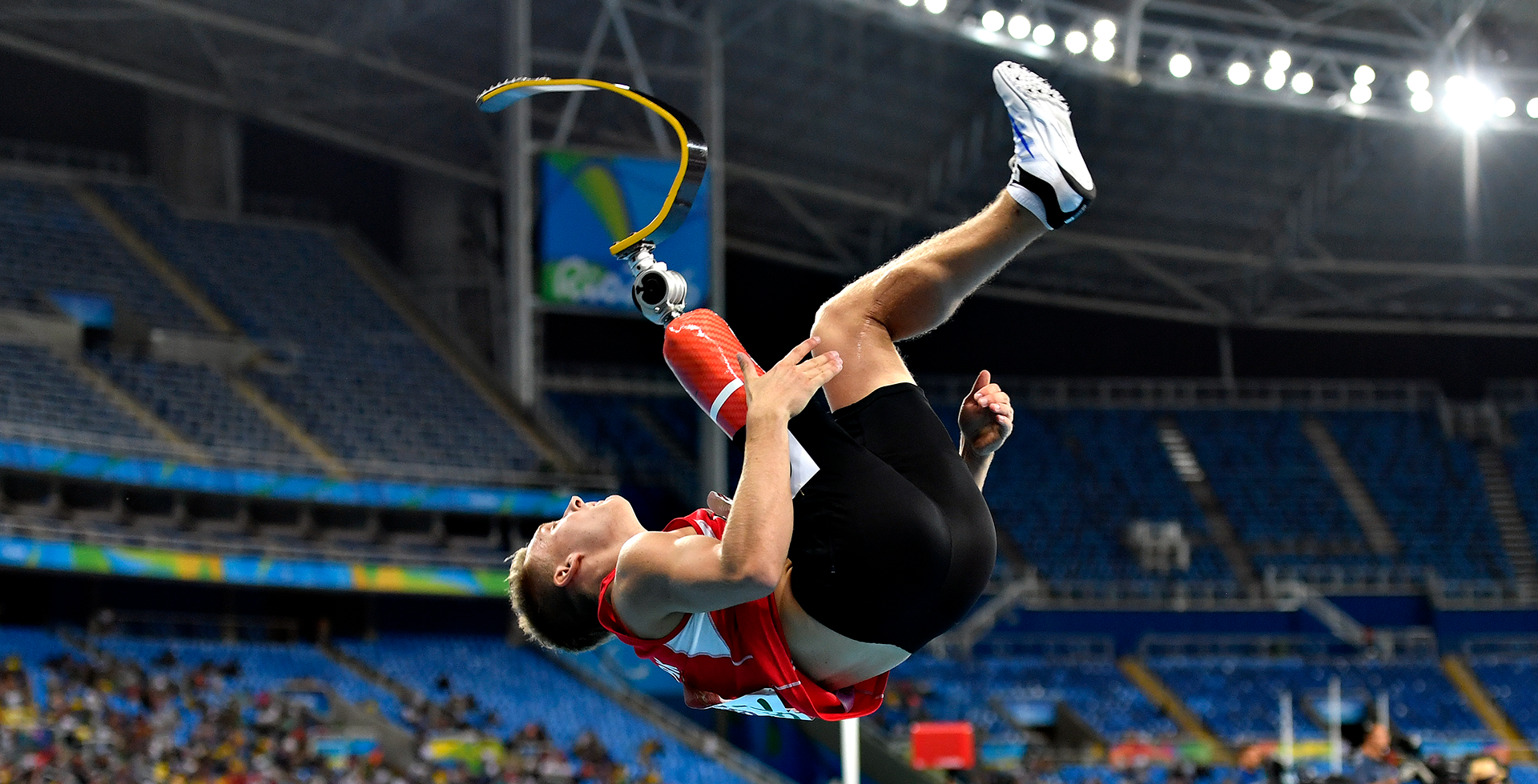 他队员的奋 他队员的奋